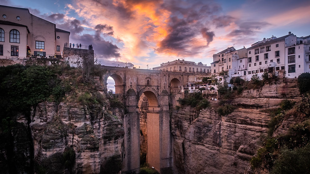Ronda: discover the magic of this hilltop town