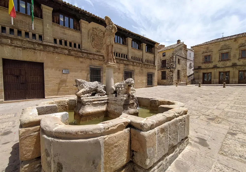 Renaissance Splendour in Jaén: Úbeda and Baeza 2 Baeza fountain