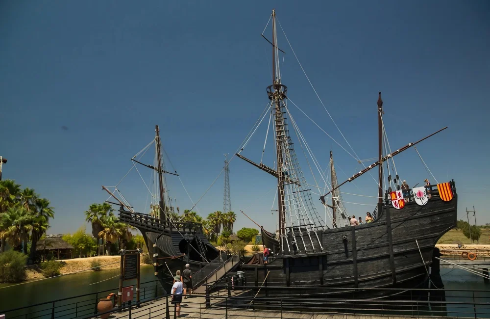 Replica of one of Colombus’s ships at Muelle de las Carabelas. Credit: Pxhere