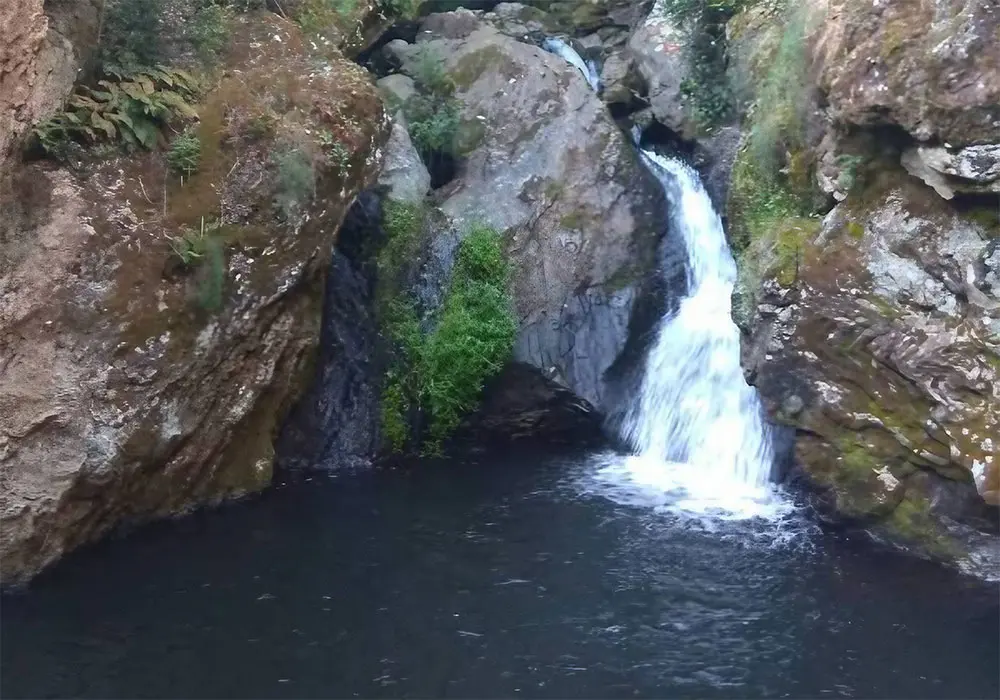El Pozo del Barranco de la Guijarra – Huelva. Courtesy of TURISMO ARACENA