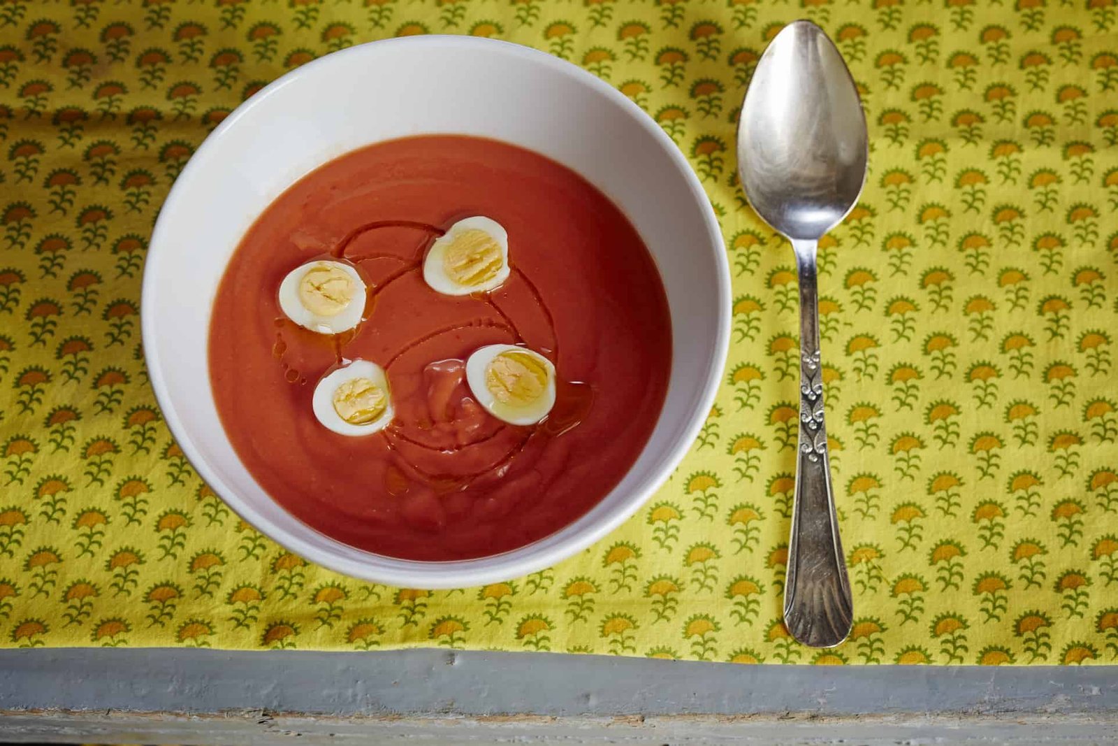 Tapas out of town - away from Granada's centre, a local tapas scene awaits. 8 Toma Porra 29 2