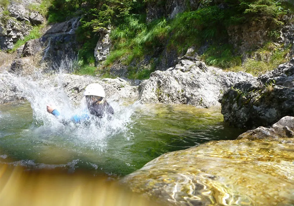 TOMA Spotlight: Adventure Holidays in Andalucía 3 Canyoning. Image from pxhere
